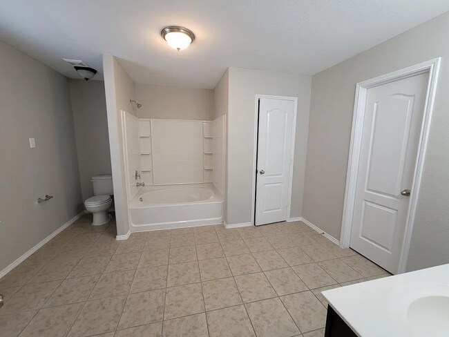 Building Photo - 5-Bed Home with Two Primary Suites & Game Room in Northwest ISD