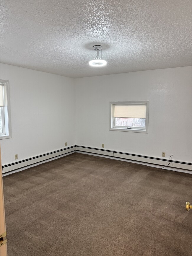 Building Photo - 2663 S Turner St