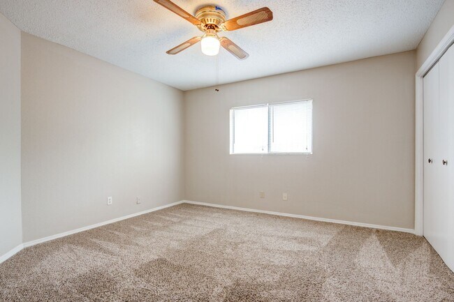 Building Photo - 3061 Olympia Dr