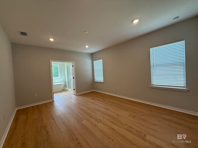 Building Photo - 23903 Dominus Dr