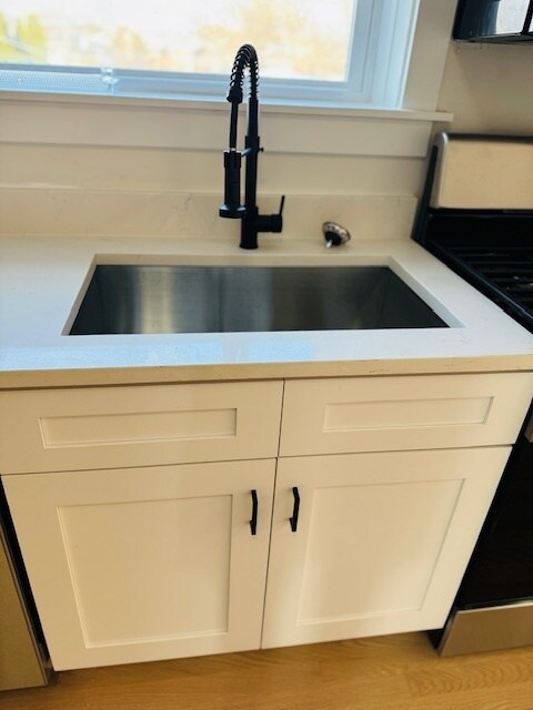 Building Photo - 8944 Kilpatrick Ave