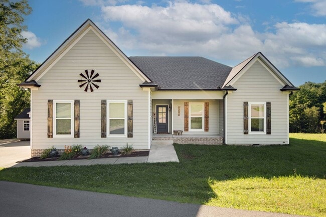 Building Photo - 6206 Pettus Rd