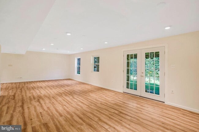 Building Photo - 9112 Granite Ct