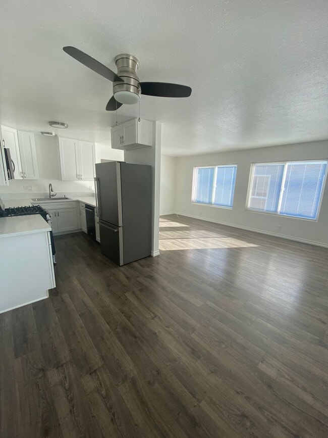 Building Photo - 34102 La Serena Dr