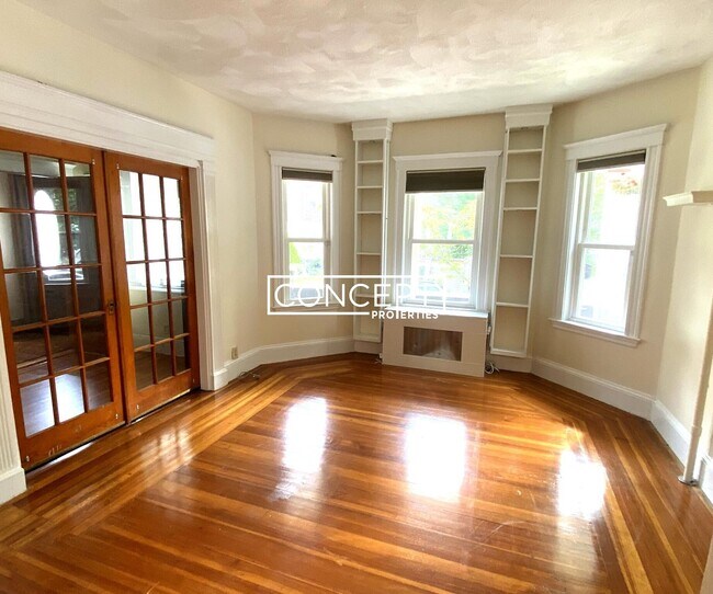 Building Photo - 46 Bromfield Rd