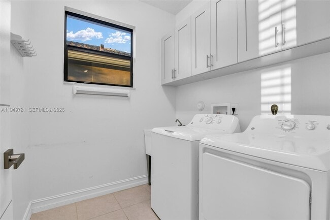 Building Photo - 13658 Imperial Topaz Trl