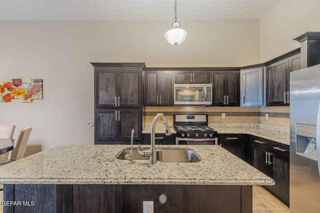 Building Photo - 13159 Wellington