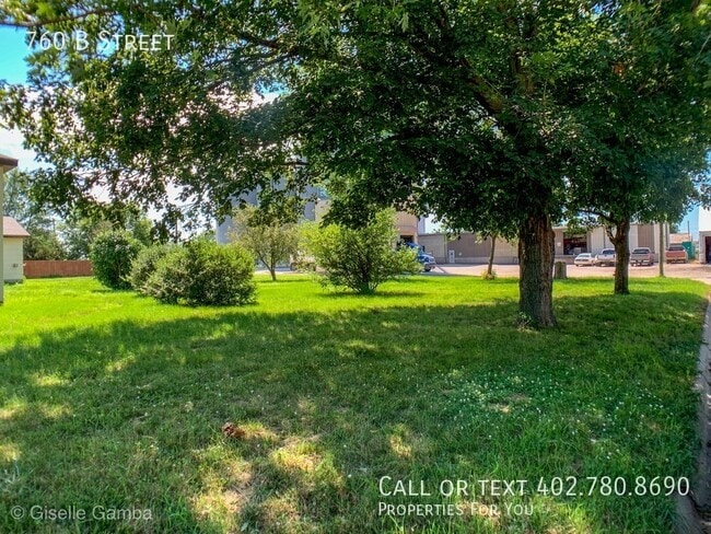 Building Photo - 760 B St