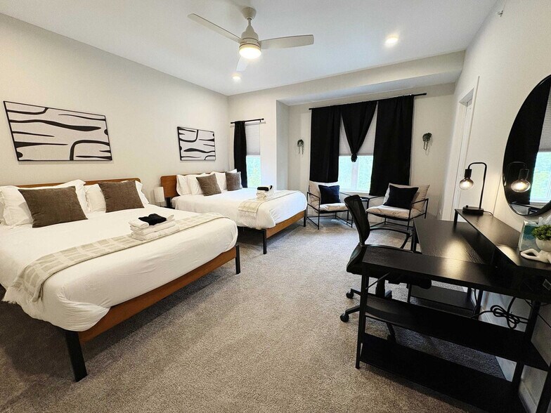 Building Photo - 28379 Torch Pkwy