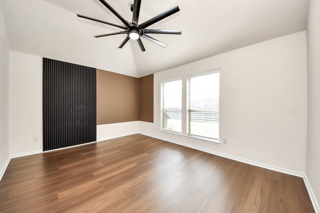 Building Photo - 27427 Channing Springs Dr