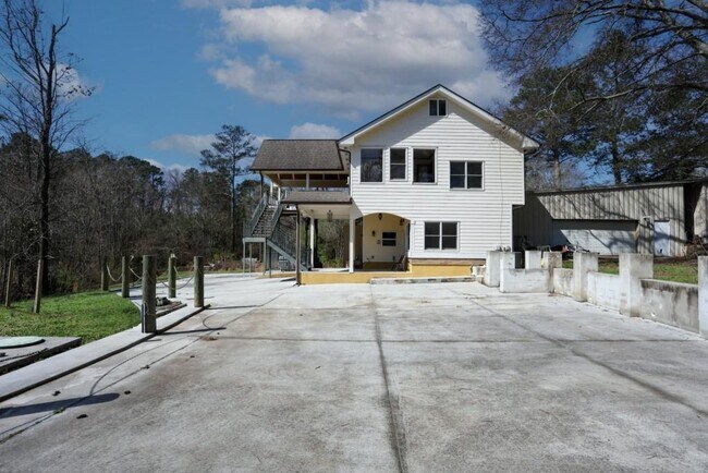 Building Photo - 3602 Jones Mill Rd