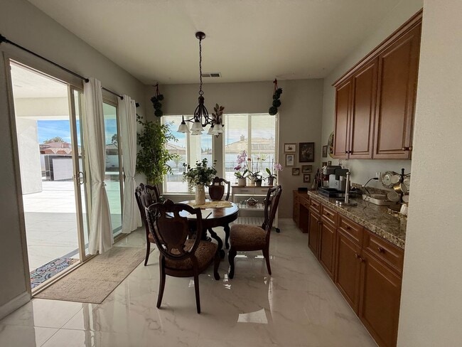 Building Photo - Stonebrook Estates-3 Bedrooms, 3351 SQFT of Luxury & Entertainment