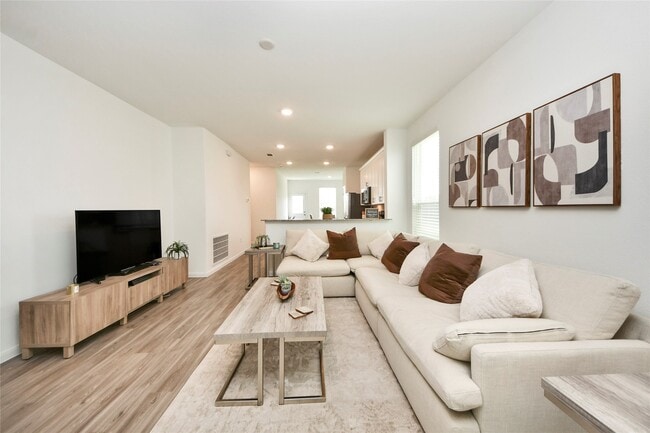 Building Photo - 23663 Cranberry Grader Ln