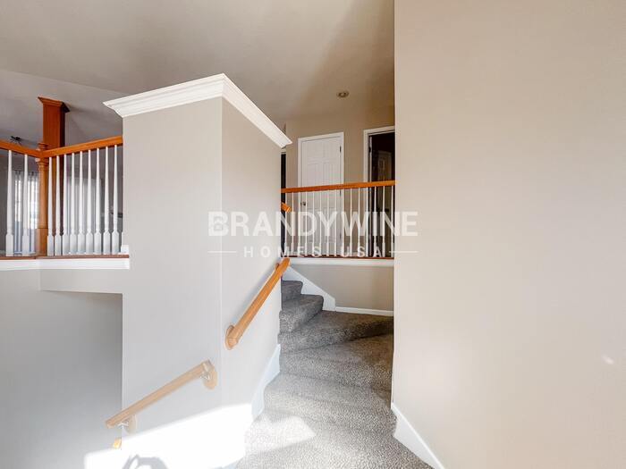 Building Photo - 13313 Redwood Ln