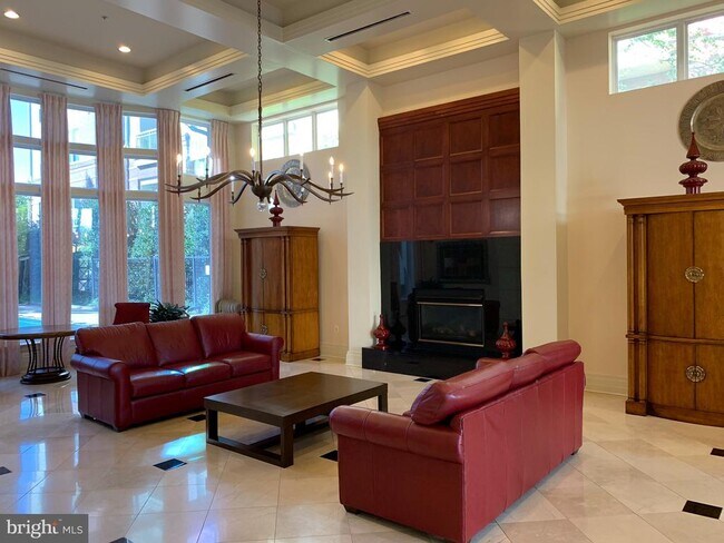 Building Photo - 2791 Centerboro Dr
