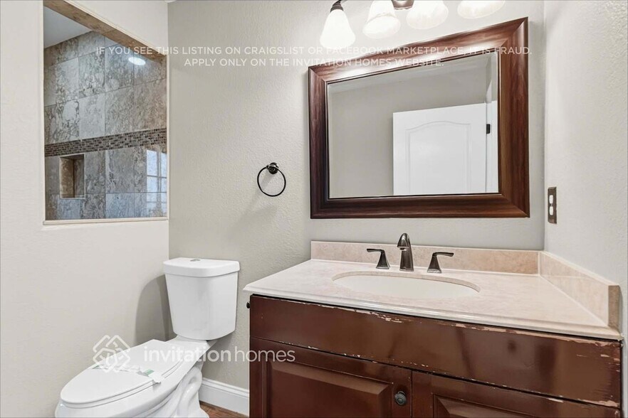 Building Photo - 3715 Eaglewood St