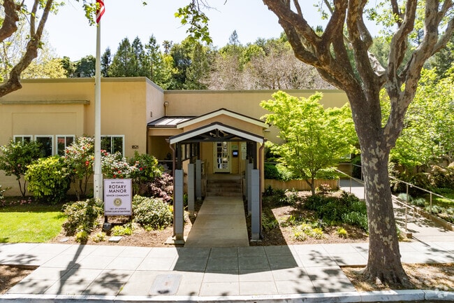 Entrance - San Rafael Rotary Manor