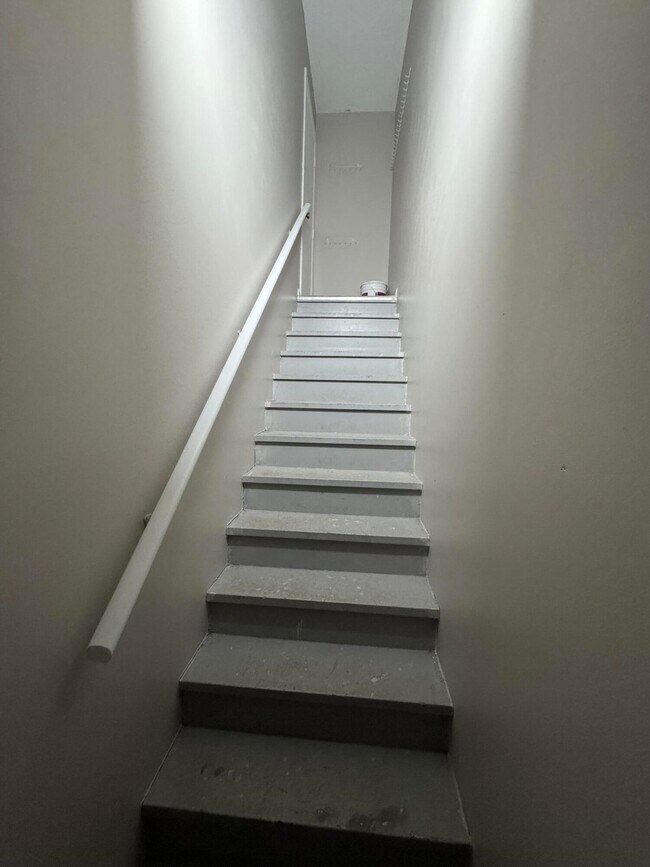 Building Photo - 9777 Nickels Blvd