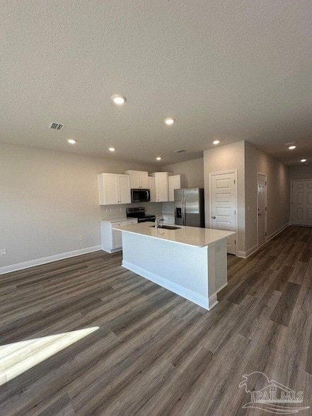 Building Photo - 5737 Stellarjay St