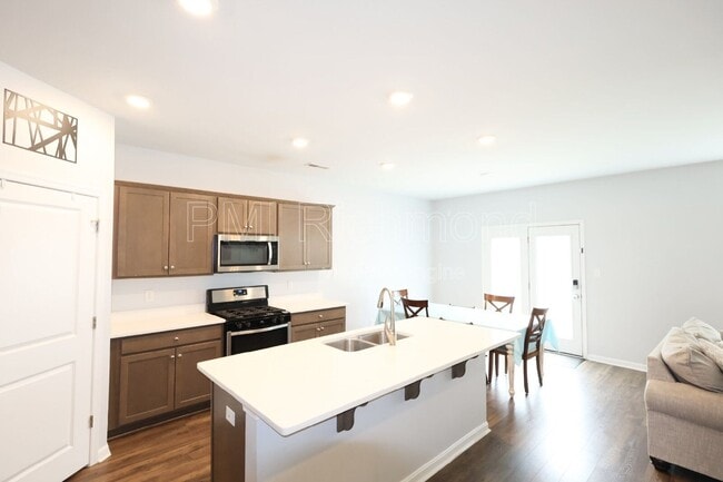Building Photo - 5918 Brailen Dr