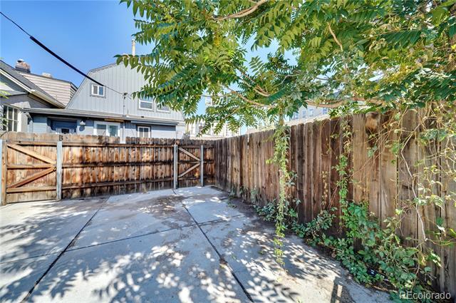 Building Photo - 2528 W 23rd Ave