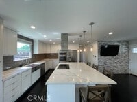 Building Photo - 5352 Edinger Ave