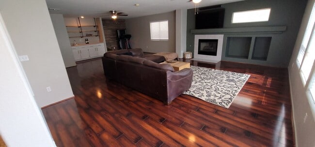 Building Photo - Two Story Home in the Southwest