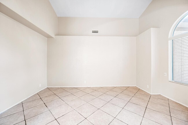 Building Photo - 20717 N 59th Dr