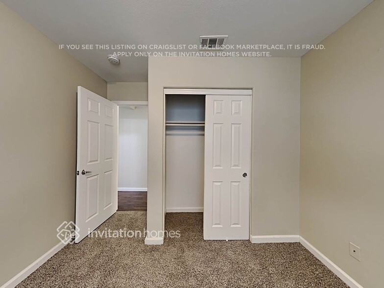Building Photo - 24868 Skyland Dr
