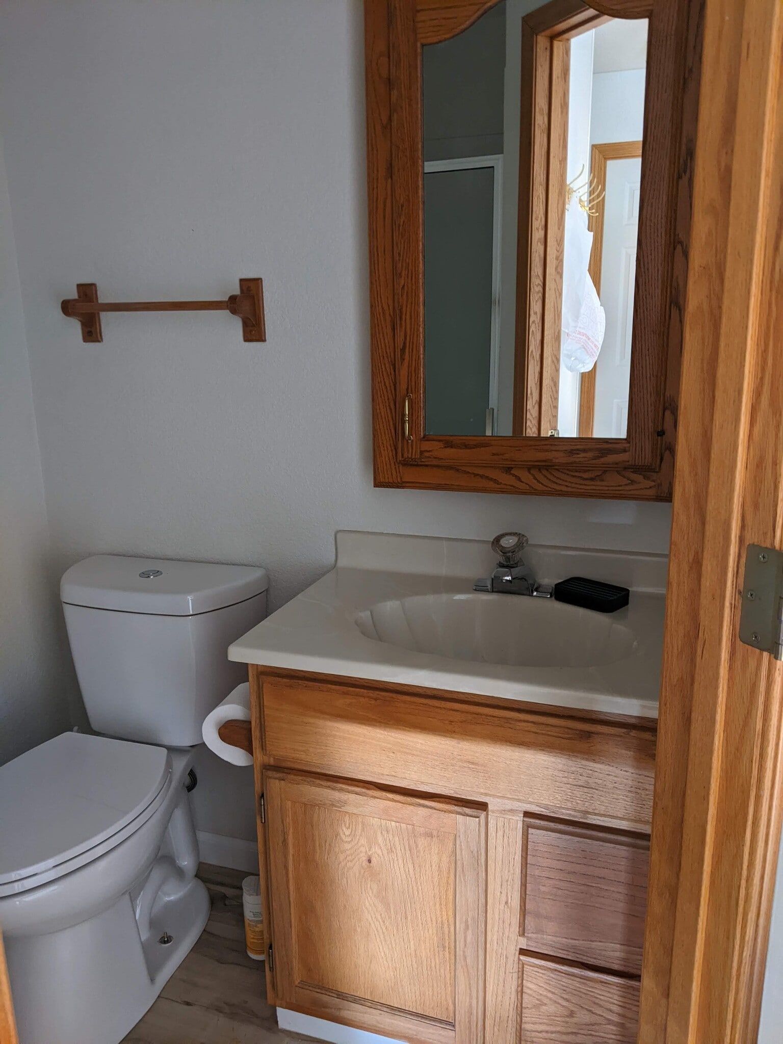 private bath - 146 W 3rd St