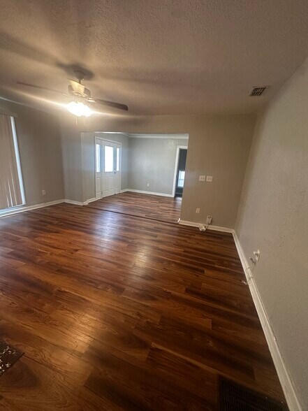Living Room - 803 White Avenue