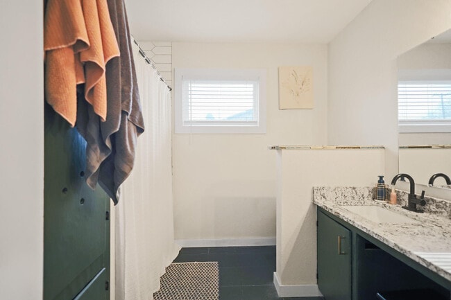 Building Photo - 4302 42nd St