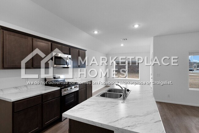 Building Photo - 29306 E 80th St S