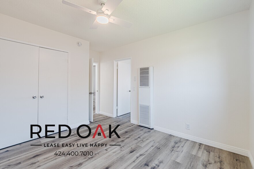 Building Photo - 11537 Meeker Ave