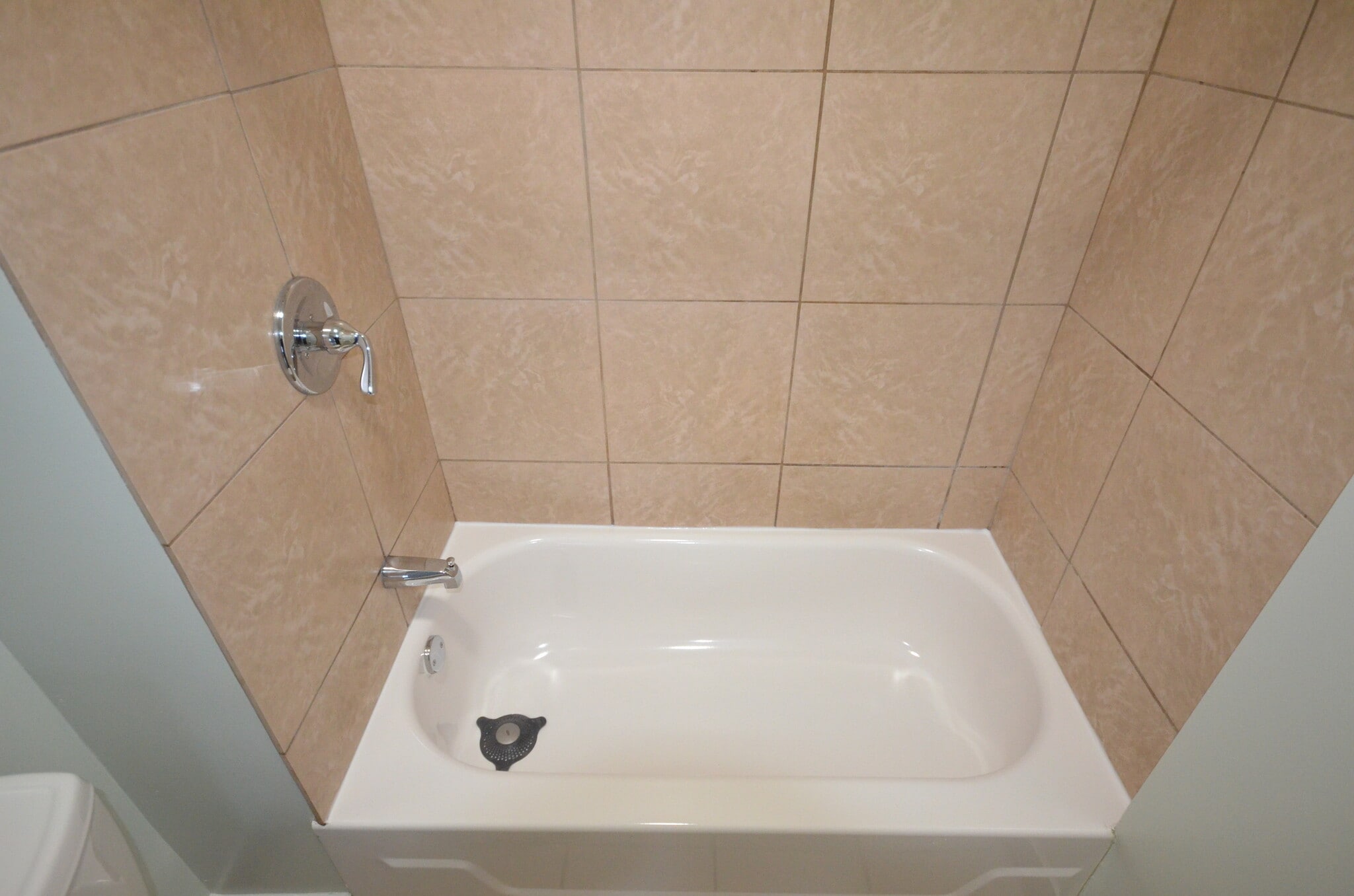 Building Photo - 2815 W 25th Pl