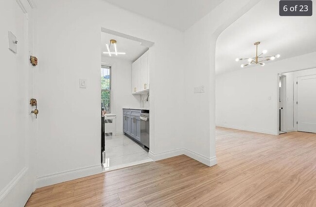 Building Photo - 124-16 84th Rd