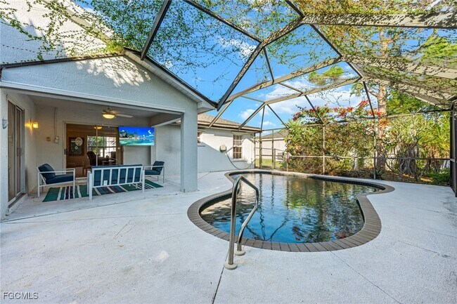 Building Photo - 8468 Grove Rd