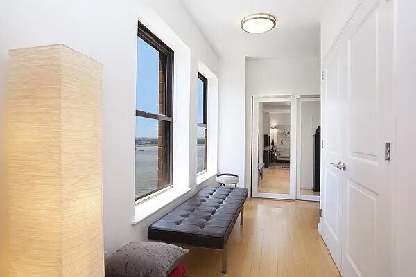 Building Photo - 20 West St