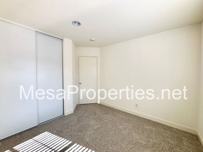 Building Photo - 11433 Mountain View Dr