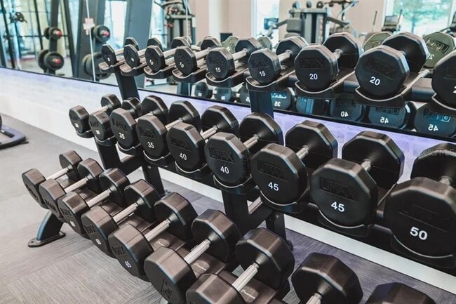 Building Photo - 503 Chatham Ave