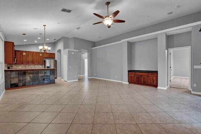 Building Photo - 10029 Silk Grass Dr