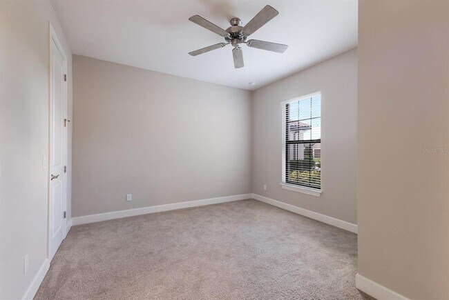 Building Photo - 8720 Bellussi Dr