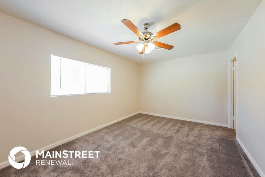 Building Photo - 8346 N 55th Ave