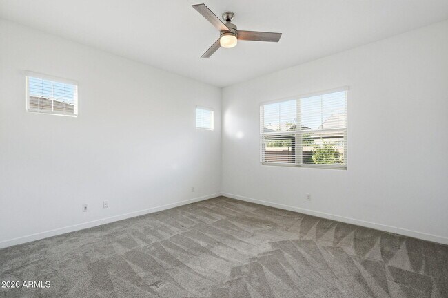 Building Photo - 204 E Taurus Pl