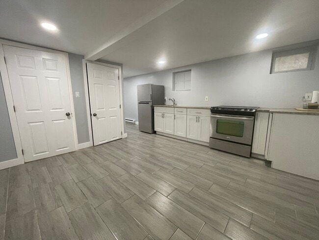 Building Photo - 153 Ripley Pl