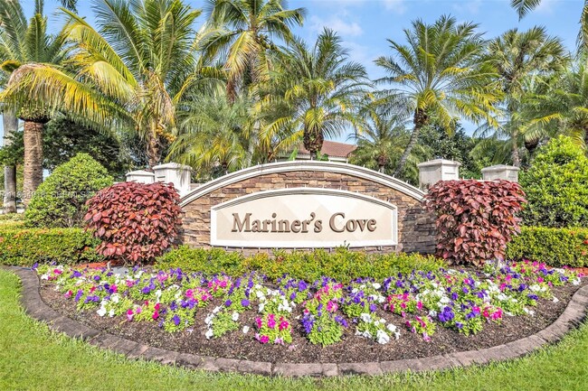 Building Photo - 558 NW 118th Ave