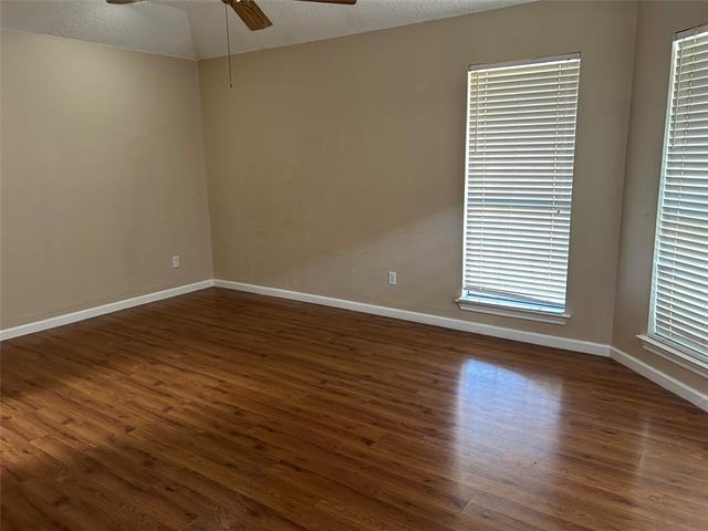 Building Photo - 2517 Rich Oak Dr