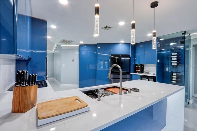 Building Photo - 2500 Rio Lisbo Ct