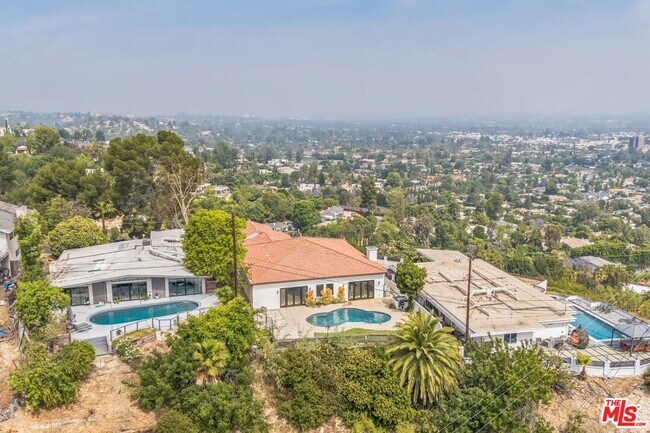 Building Photo - 4576 Martson Dr