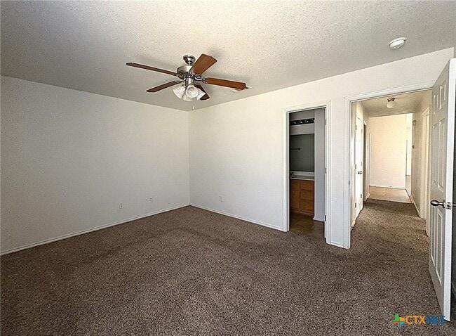 Building Photo - 2812 Ashley Dr